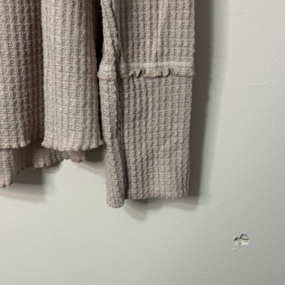 Anthropologie Taupe Long Sleeve Top ladies size L - Picture 6 of 7